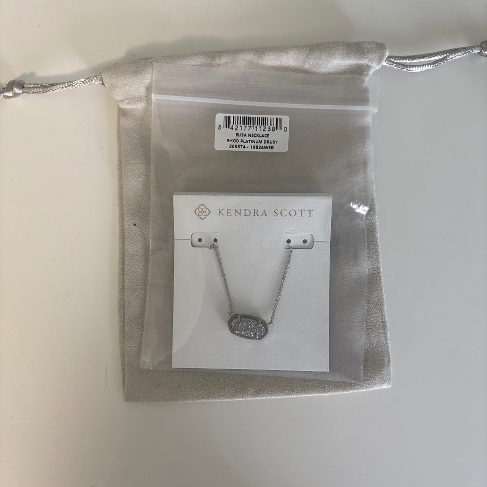 Kendra Scott Elisa necklace